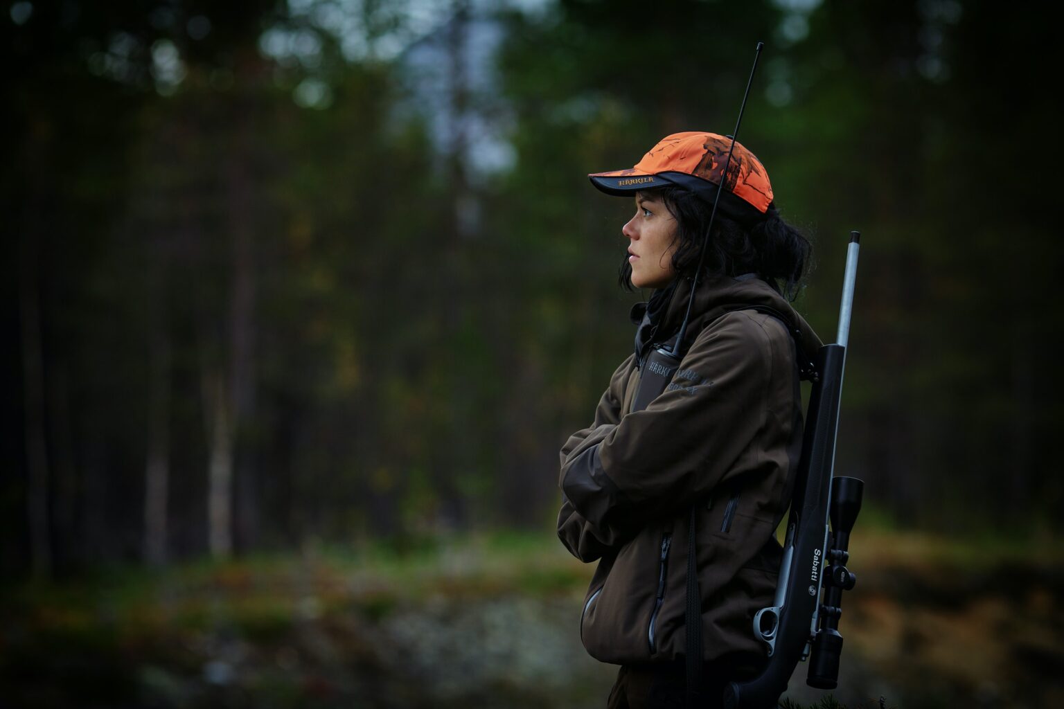 Why Should Hunters Wear Daylight Fluorescent Orange Clothing?