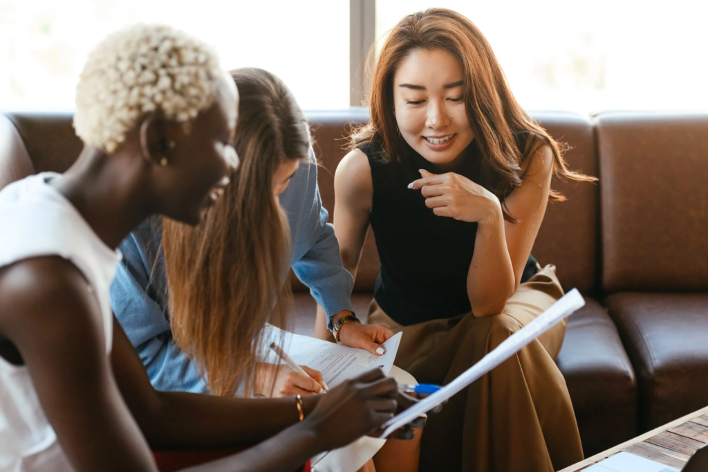 Quels sont les 4 emplois les mieux rémunérés à Houston sans diplôme ?