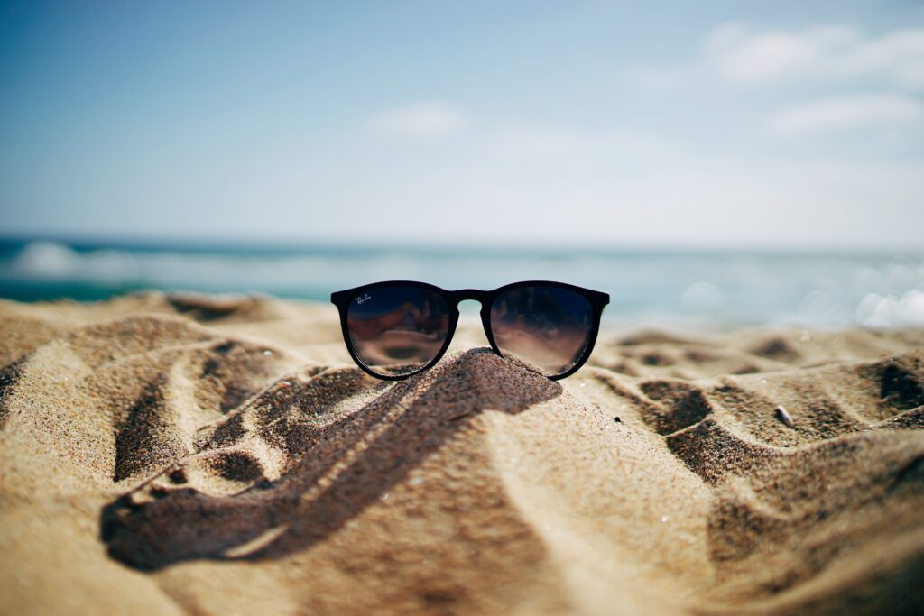 5 surefire ways to tell if sunglasses are polarized