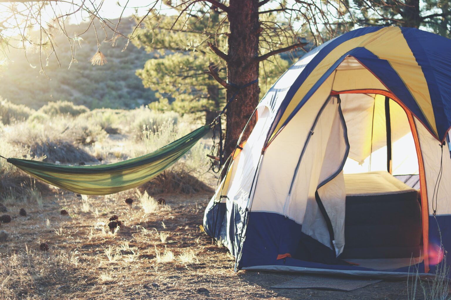 can-live-in-a-caravan-permanently-in-australia-johnny-holland