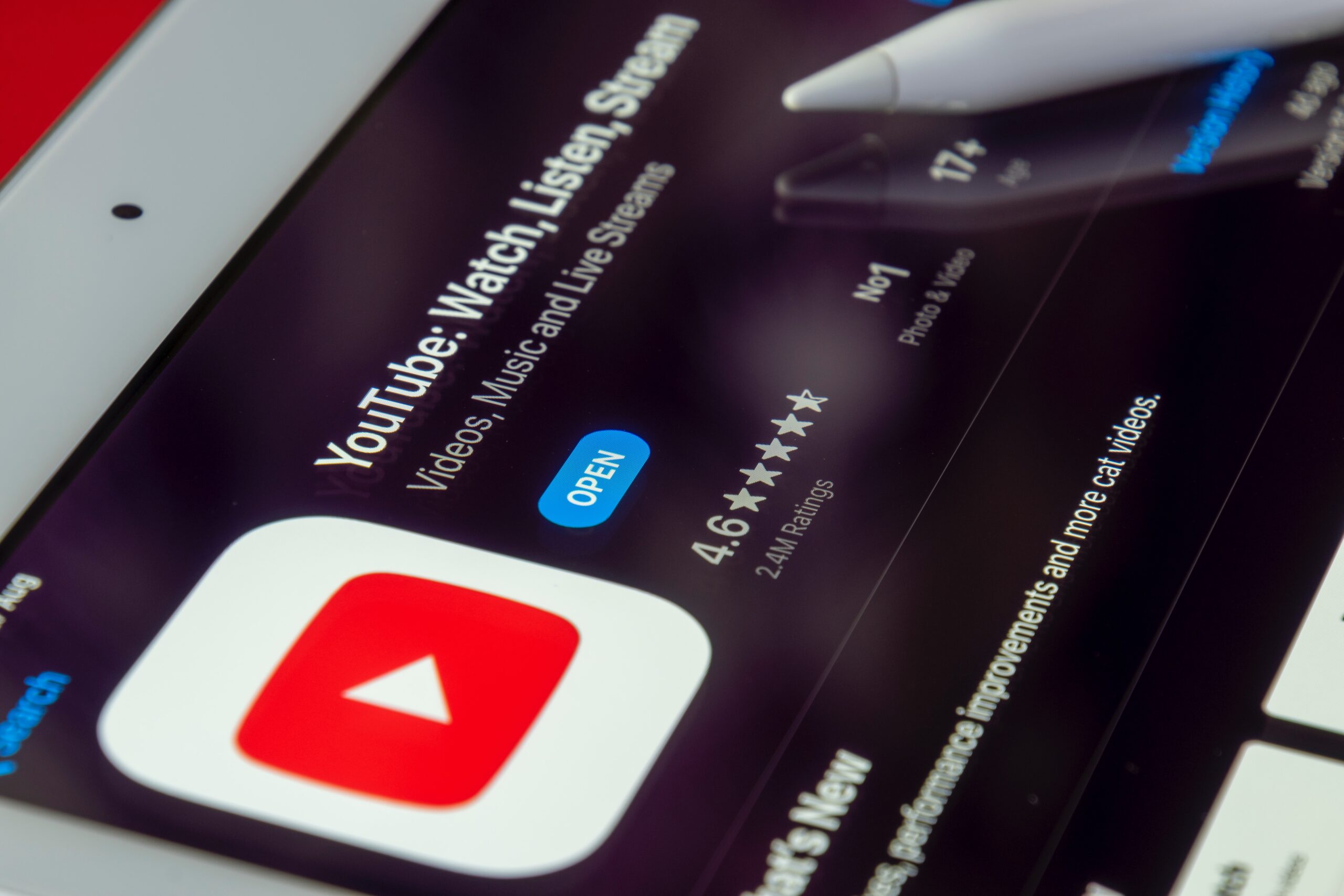 Mastering YouTube Live: Engaging Your Audience in Real-Tim